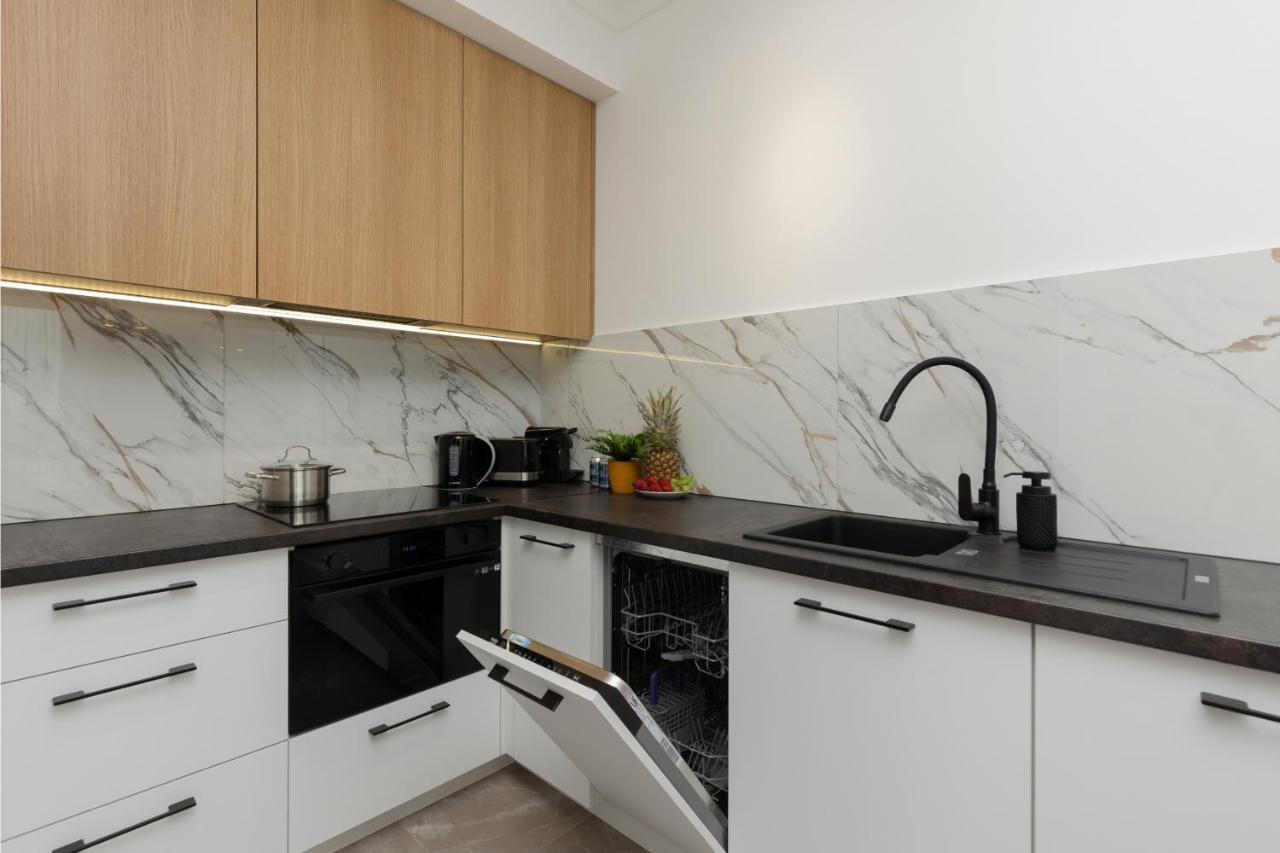 Leilighet Luxury With Air-conditioning Guminska By Renters Prestige